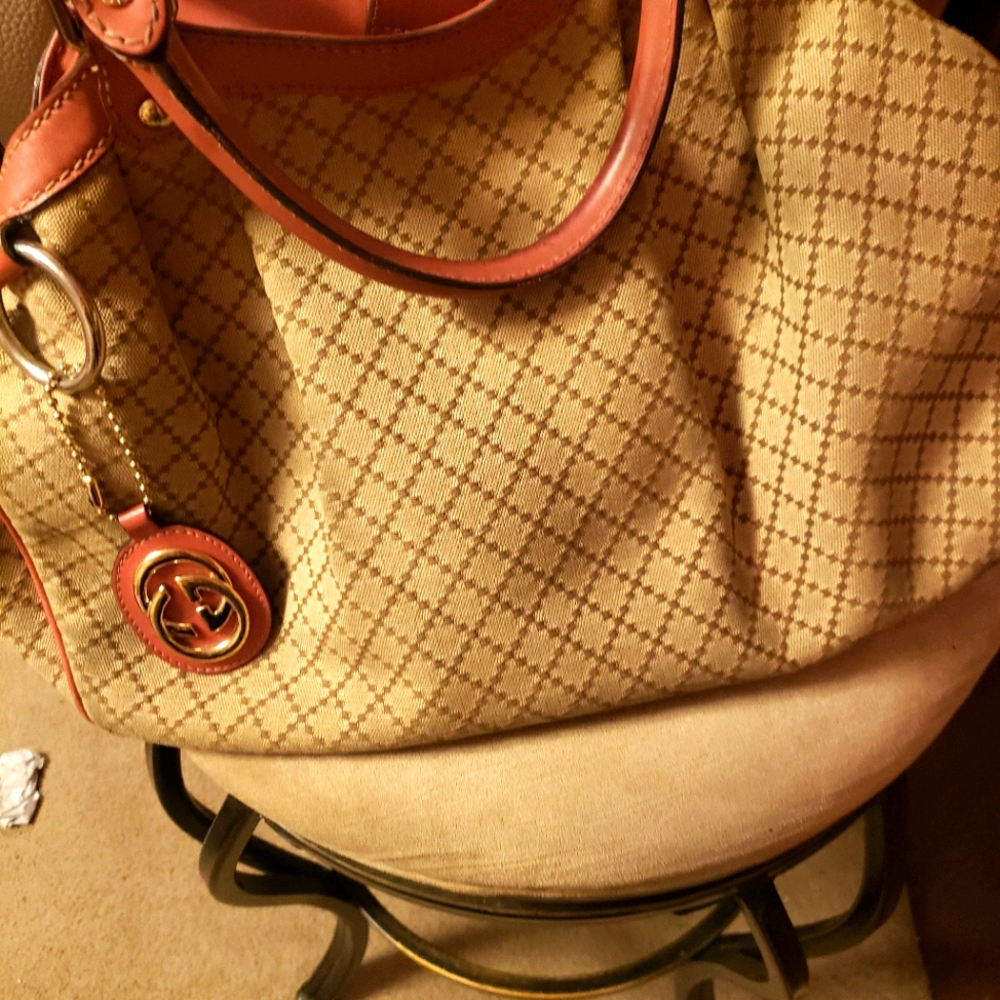 Gucci handbag
